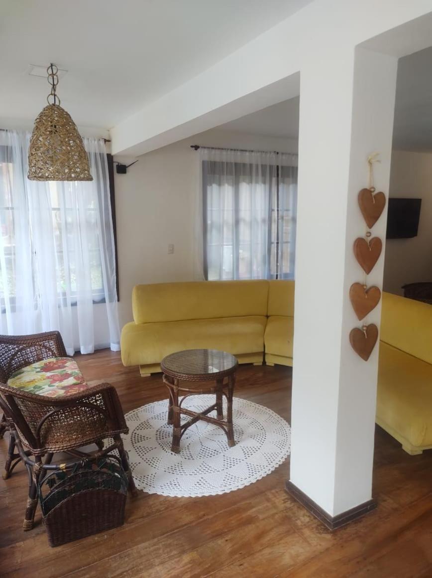 Vila Da Sol Itaipava Casas E Estudios Petrópolis Exteriör bild